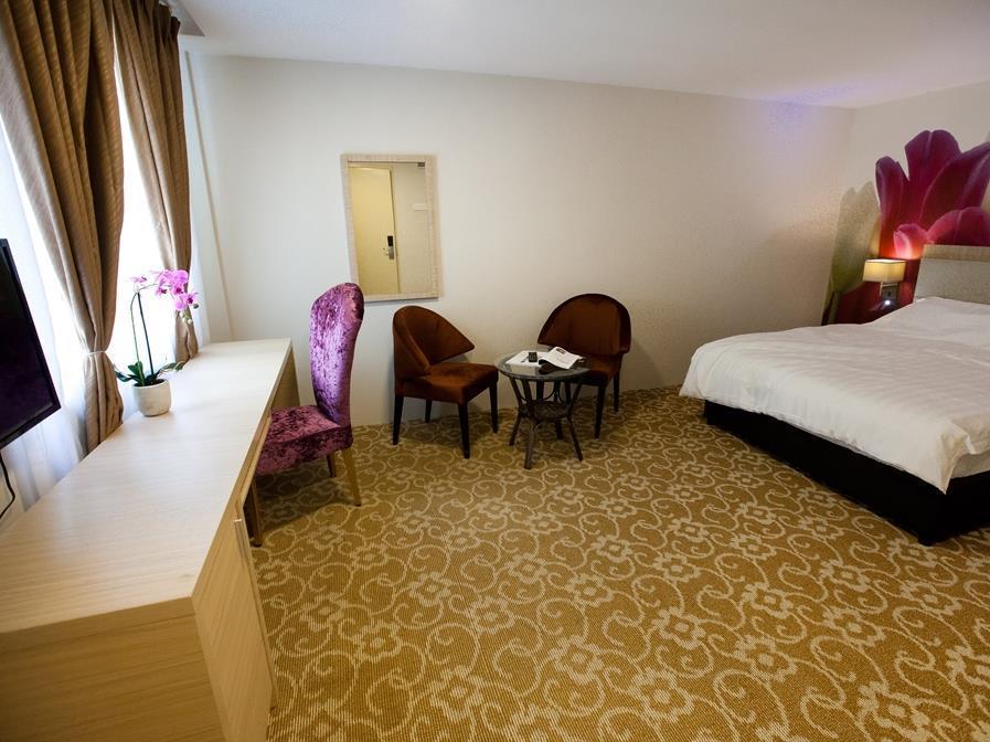Pingsa Hotel Jelutong Extérieur photo