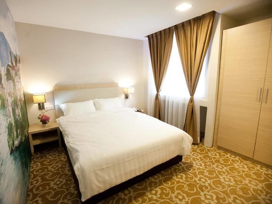 Pingsa Hotel Jelutong Extérieur photo